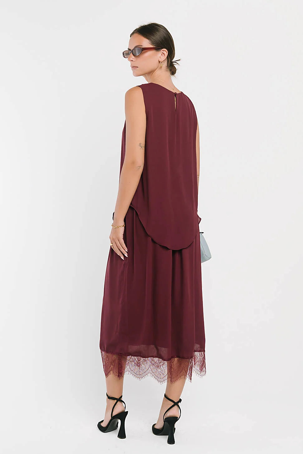 Eleanor Tiered Midi Dress in Plum