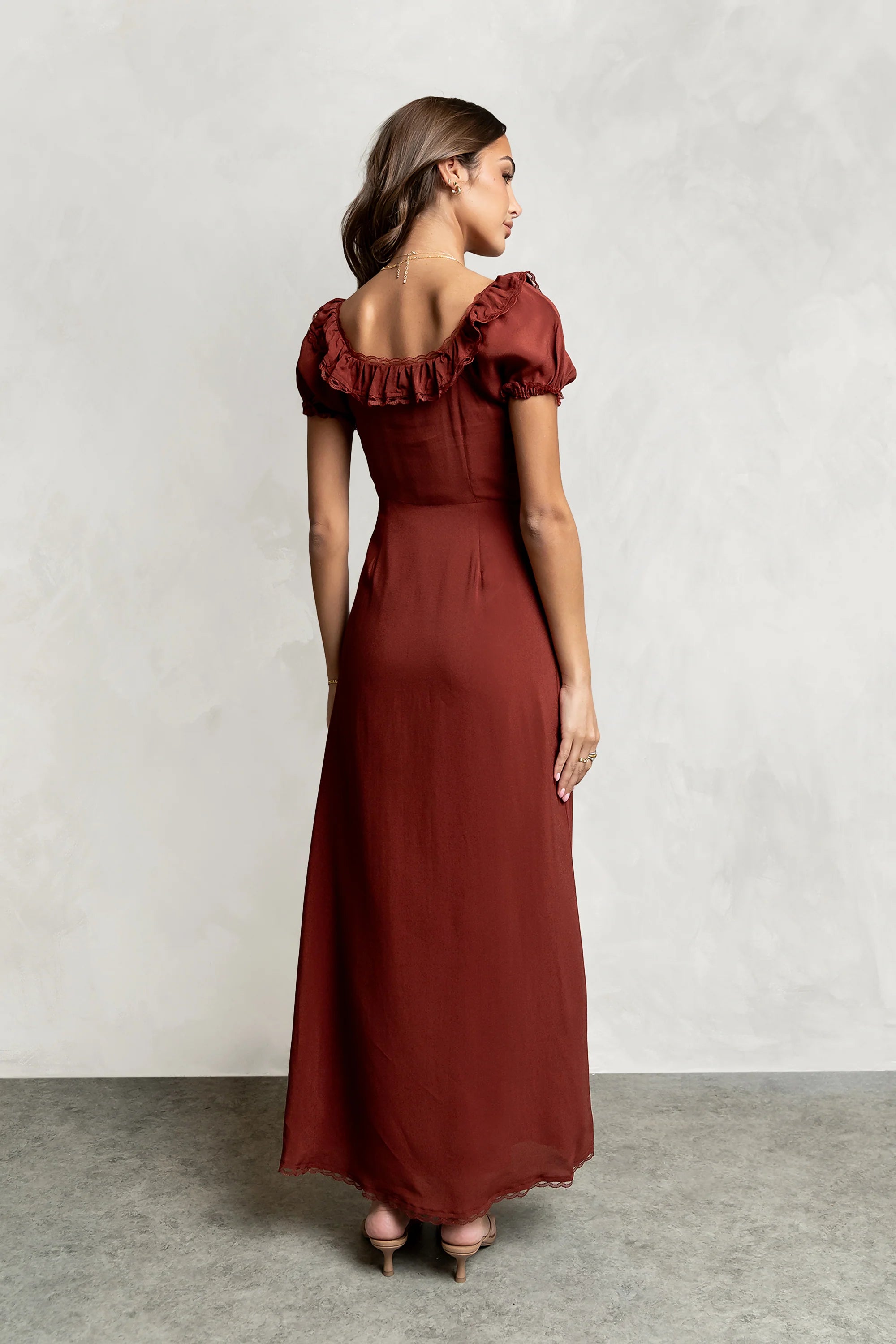 Annelise Maxi Dress in Red-Brown