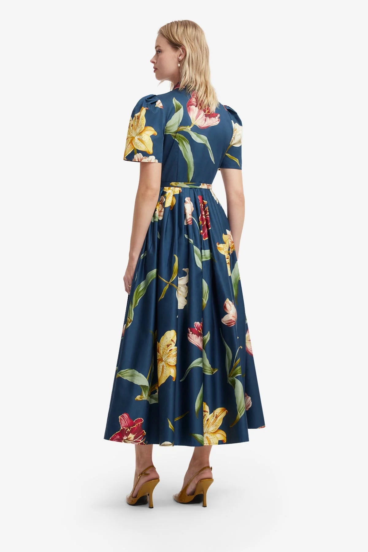 Bianca Short Sleeve Midi Dress - Lily Print in Indigo